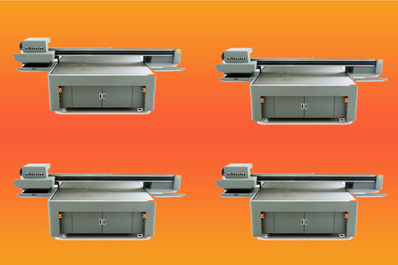 طابعة سطحية UV ذات نقطة متغيرة مع رأس الطباعة Epson DX5 للطباعة المرنة الصلبة